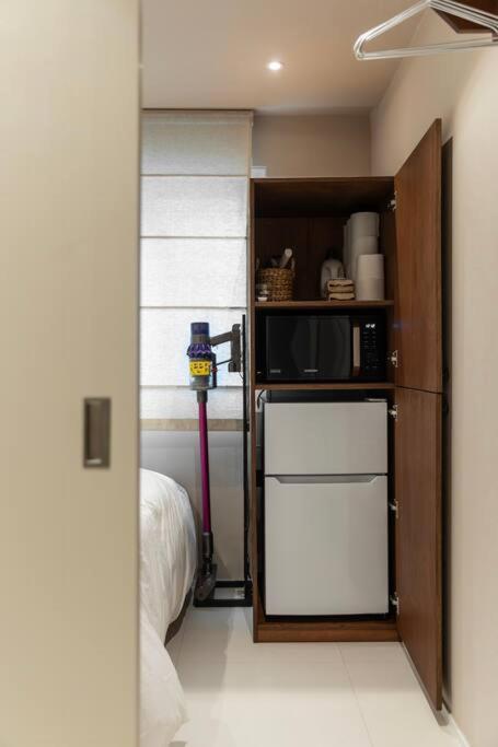 Apartment Breezy Gwanghui Essay *